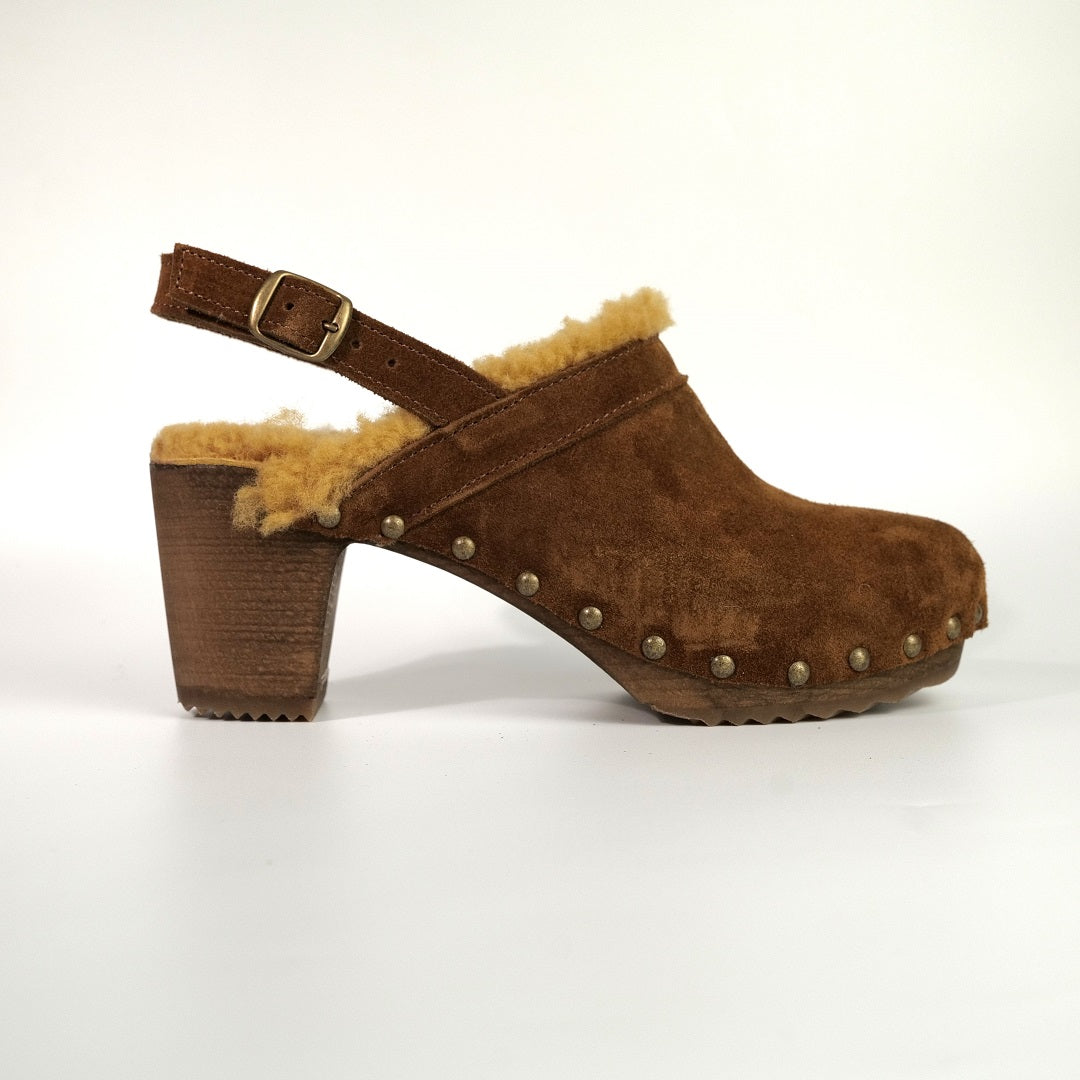 Carline clogs