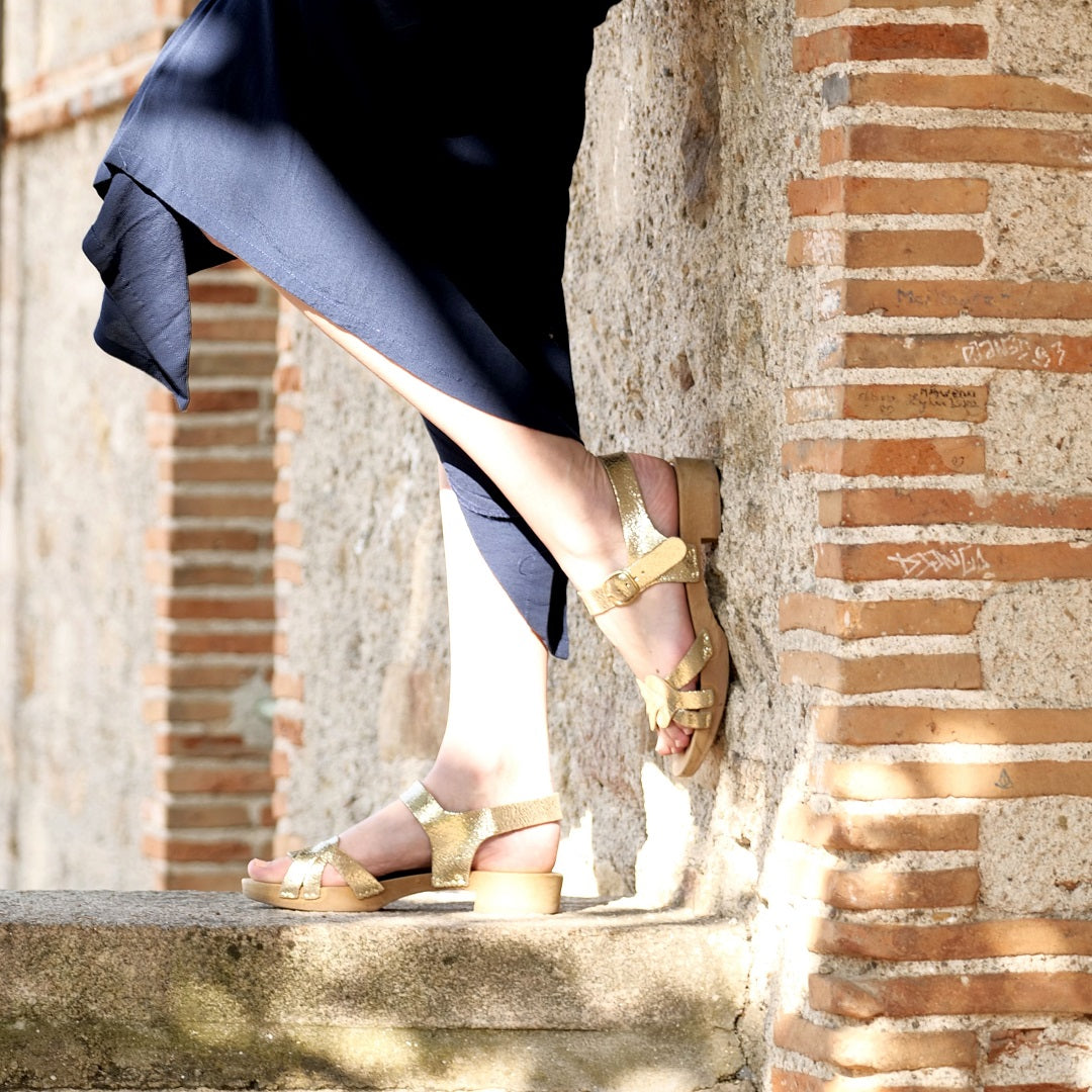 Aiko sandals