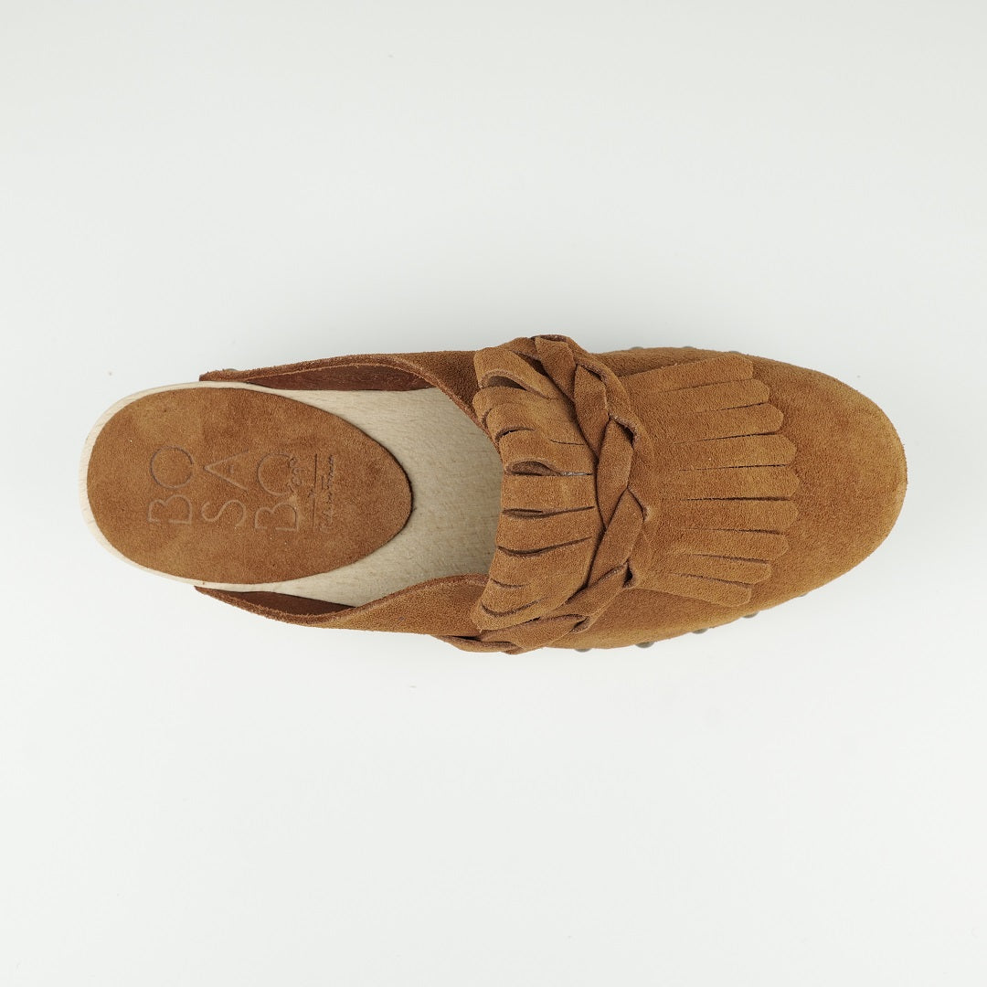 Camelia clogs
