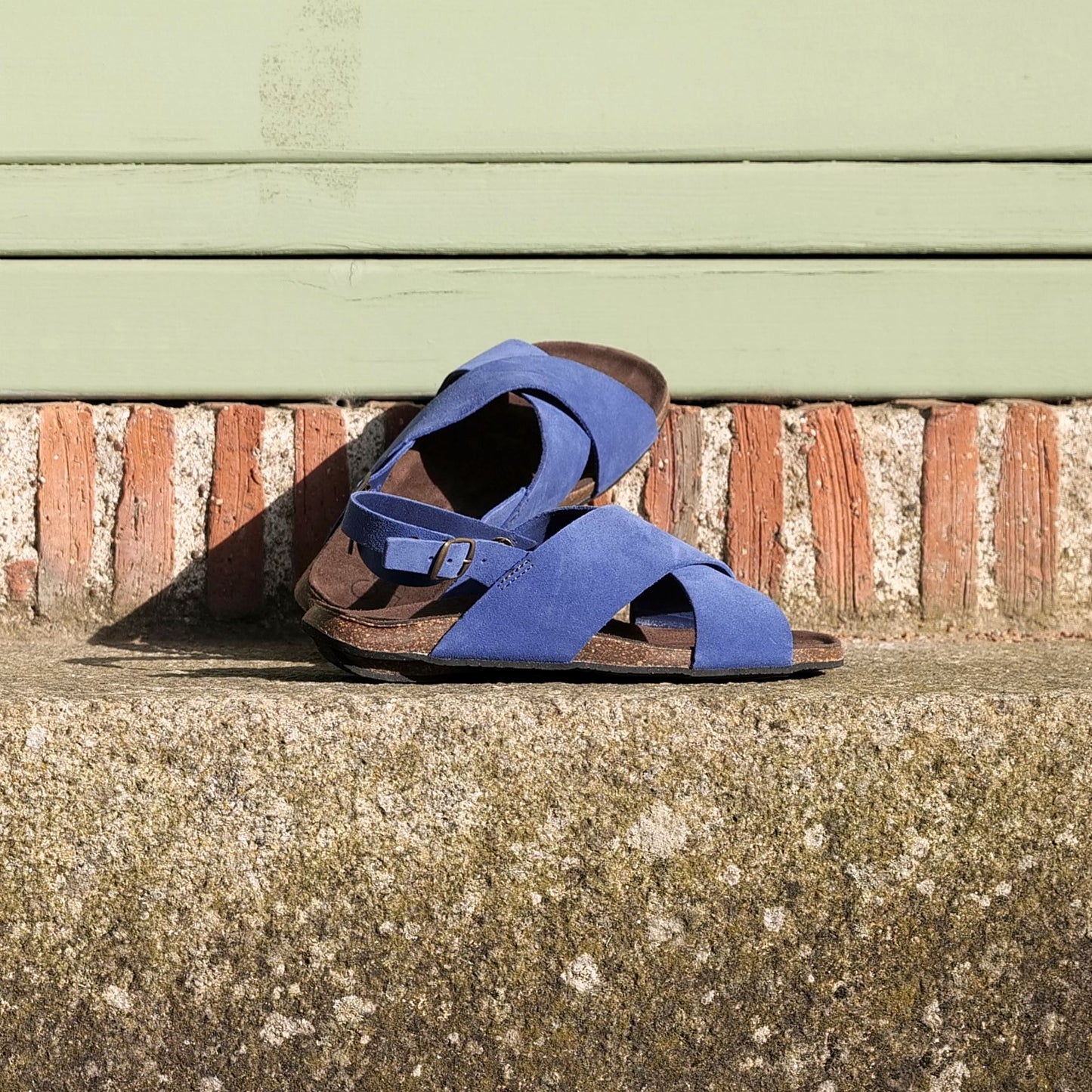 Lou sandals