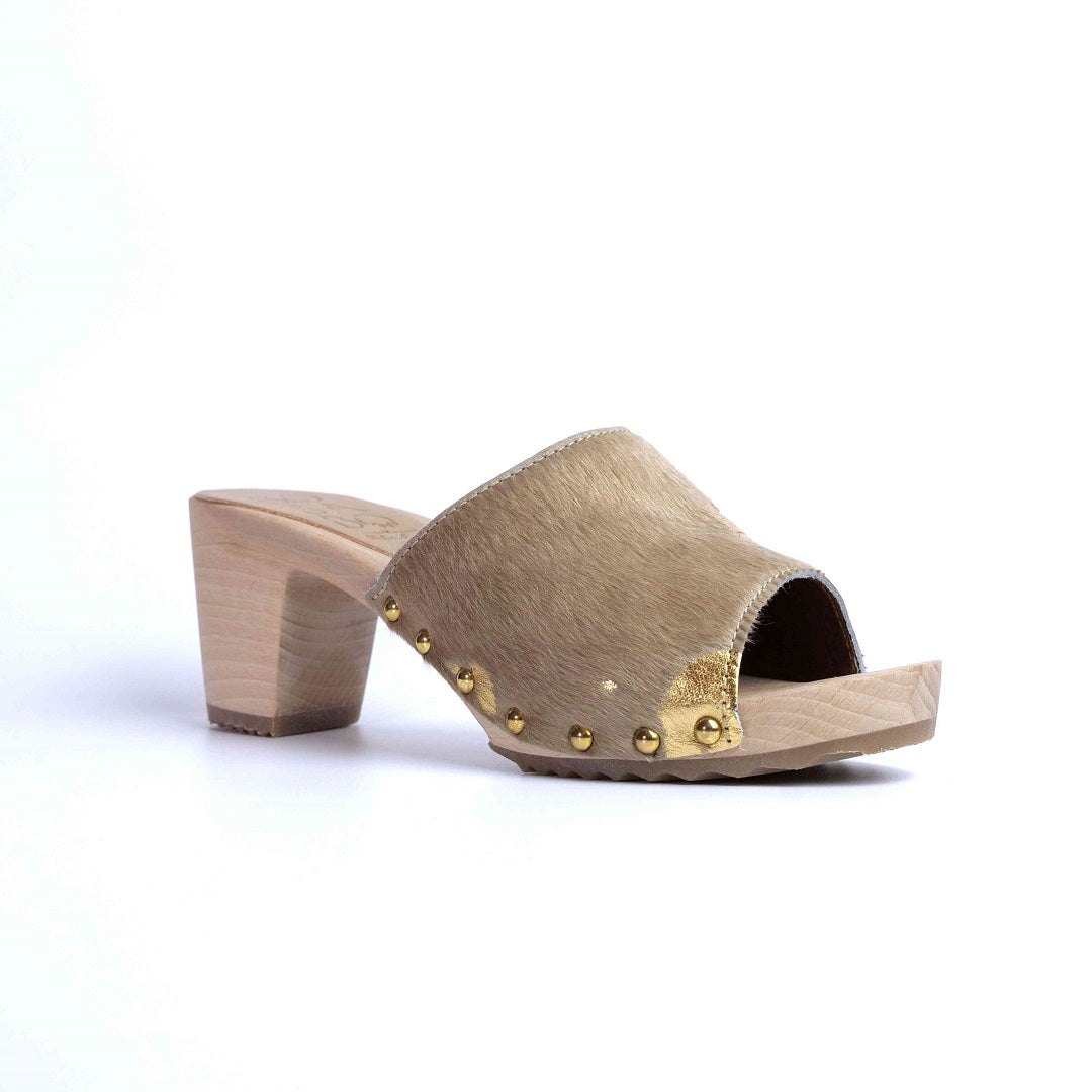Cayla mules