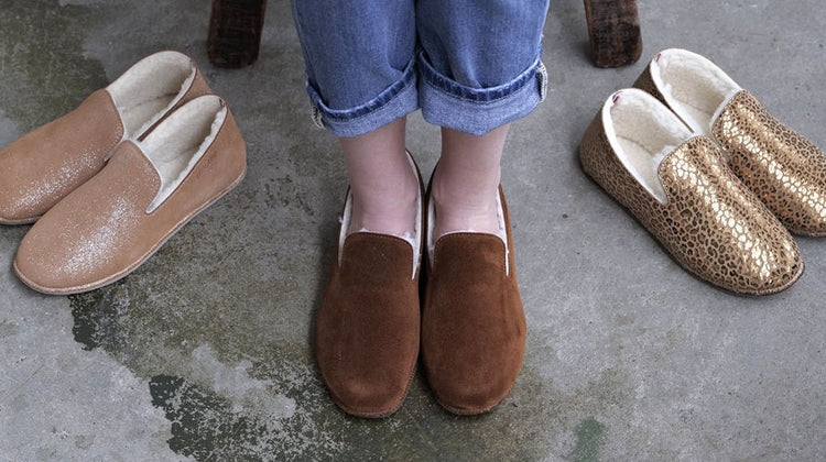 Quelle est la différence entre chaussons et pantoufles ?