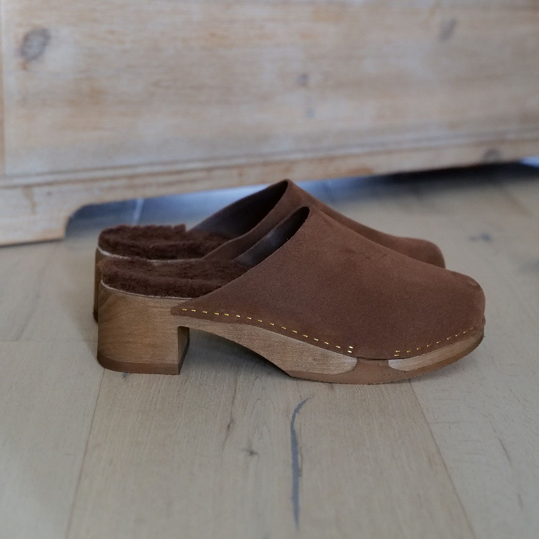 Anamé clogs
