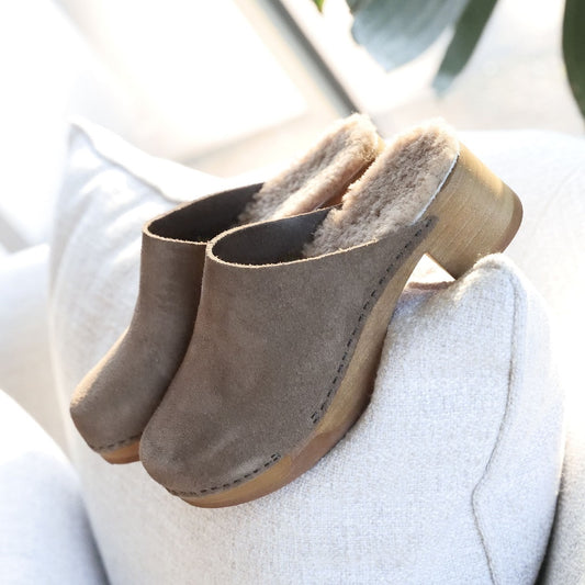 Anamé clogs