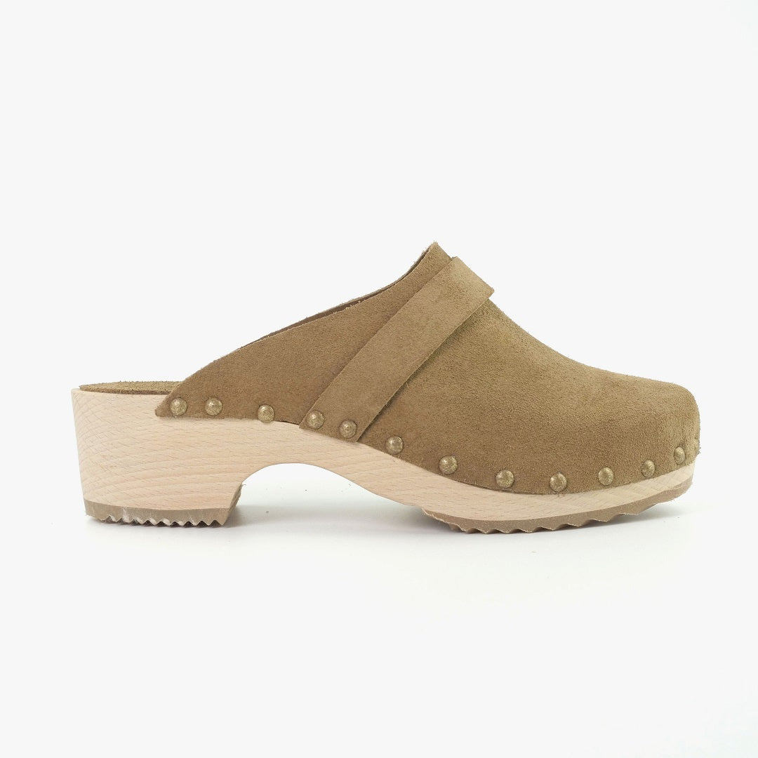 Camille clogs: leather and traditional wood sole - made in